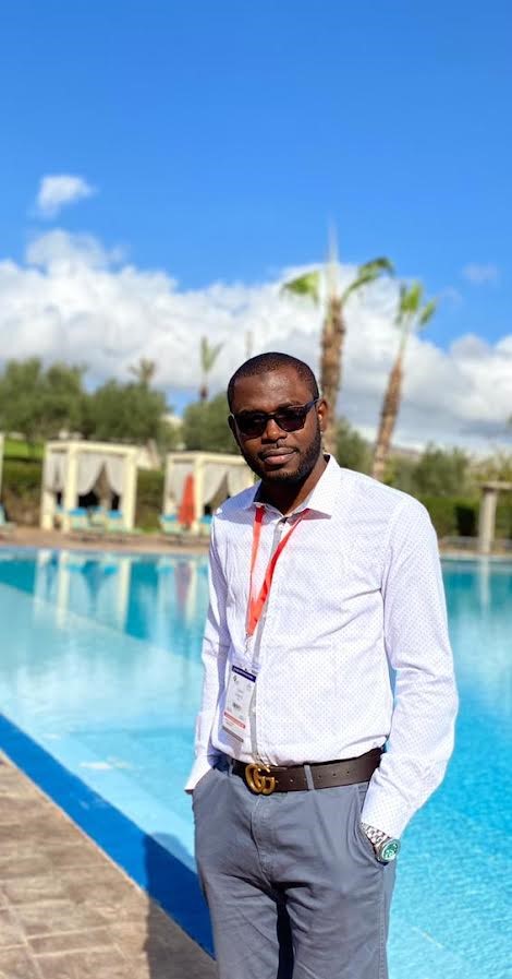 Dr. Oumar KONATE, neurologue:  "L’Alzheimer peut conduire le patient à dialoguer avec le téléviseur"